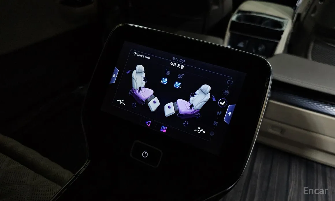 Фото 17 - Kia Carnival