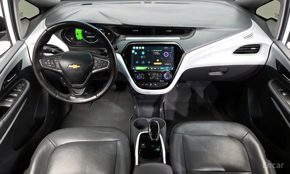 Photo 7 - Chevrolet Bolt EV