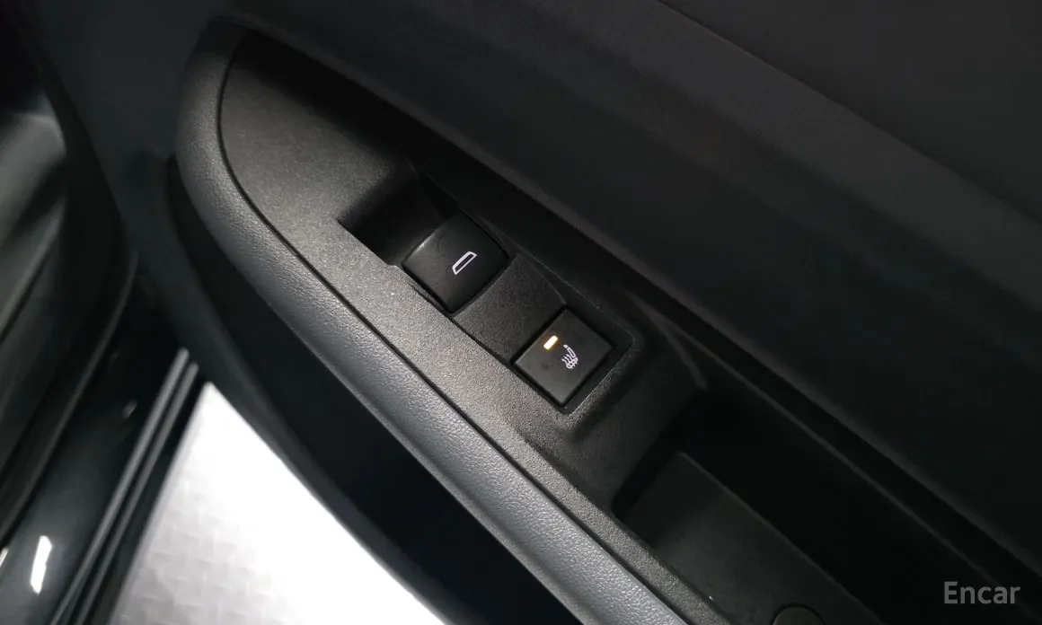 Фото 18 - Chevrolet Bolt EV