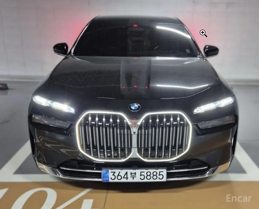 Фото 1 - BMW 7 Series