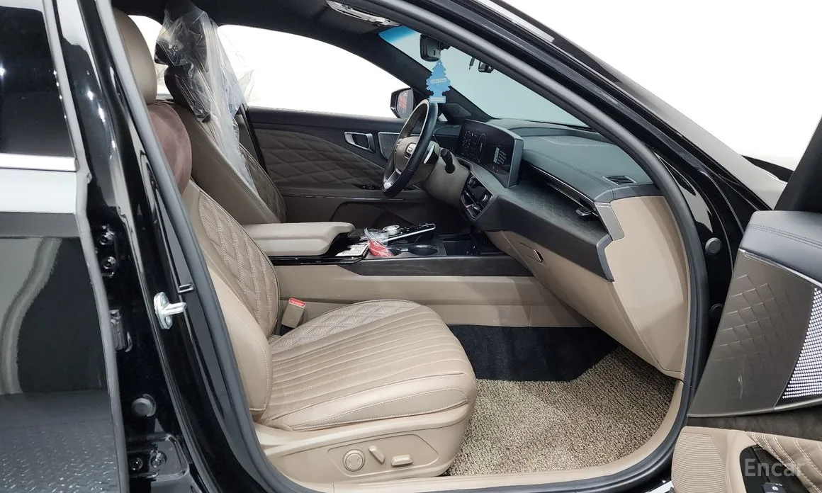 Фото 11 - Kia K8