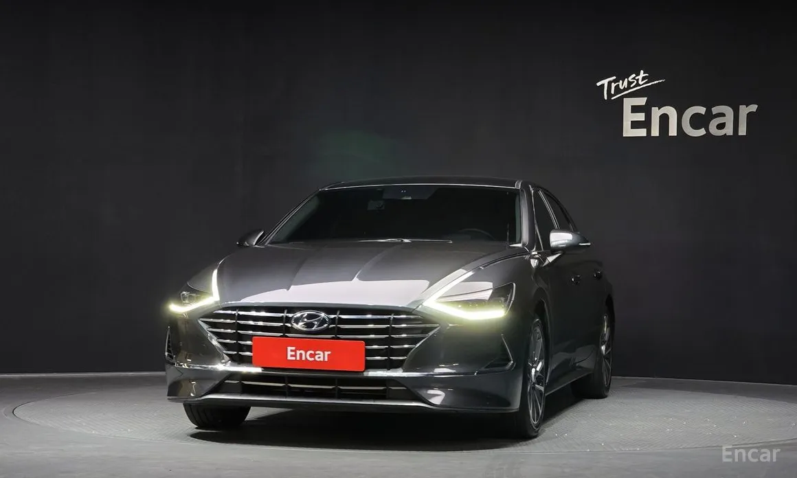 Фото 3 - Hyundai Sonata