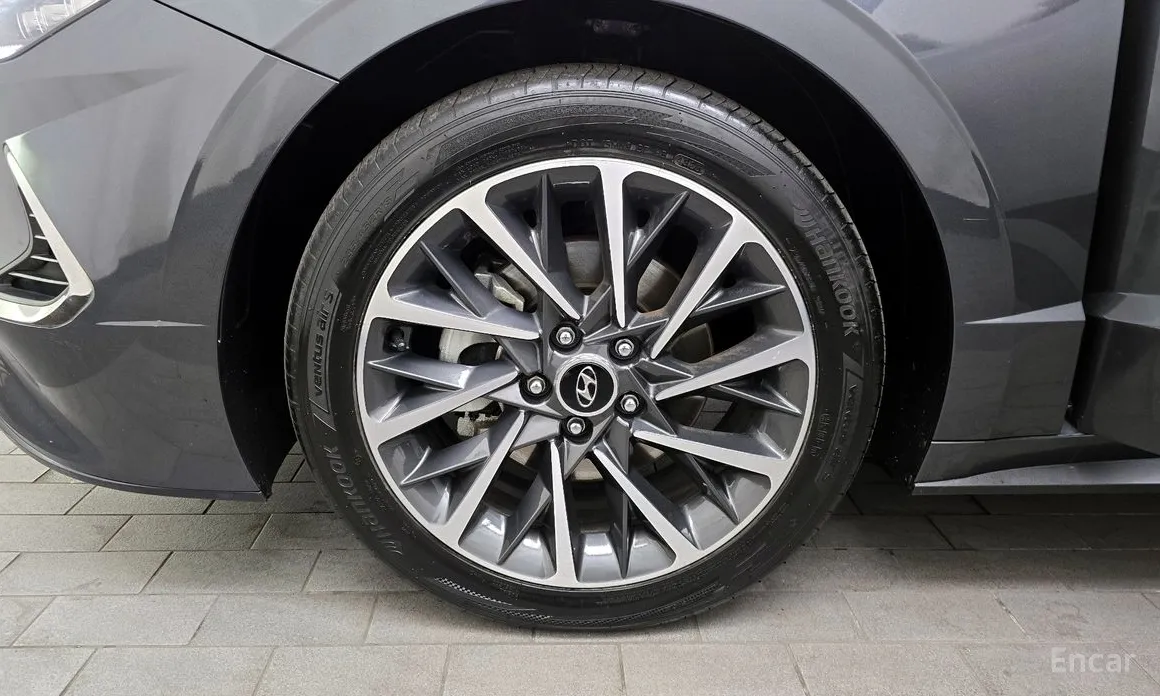 Фото 5 - Hyundai Sonata