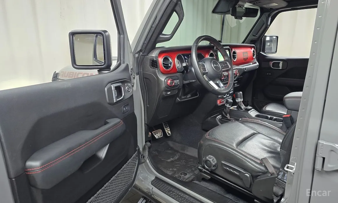 Фото 10 - Jeep Gladiator