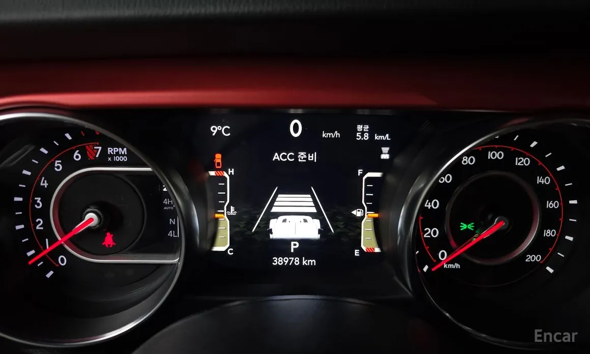 Фото 8 - Jeep Gladiator