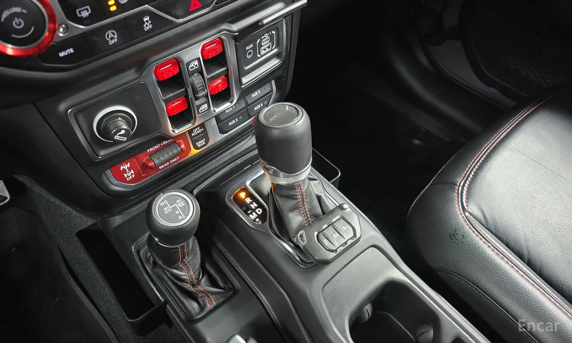 Фото 9 - Jeep Gladiator