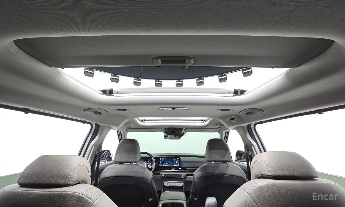 Фото 19 - Kia Carnival