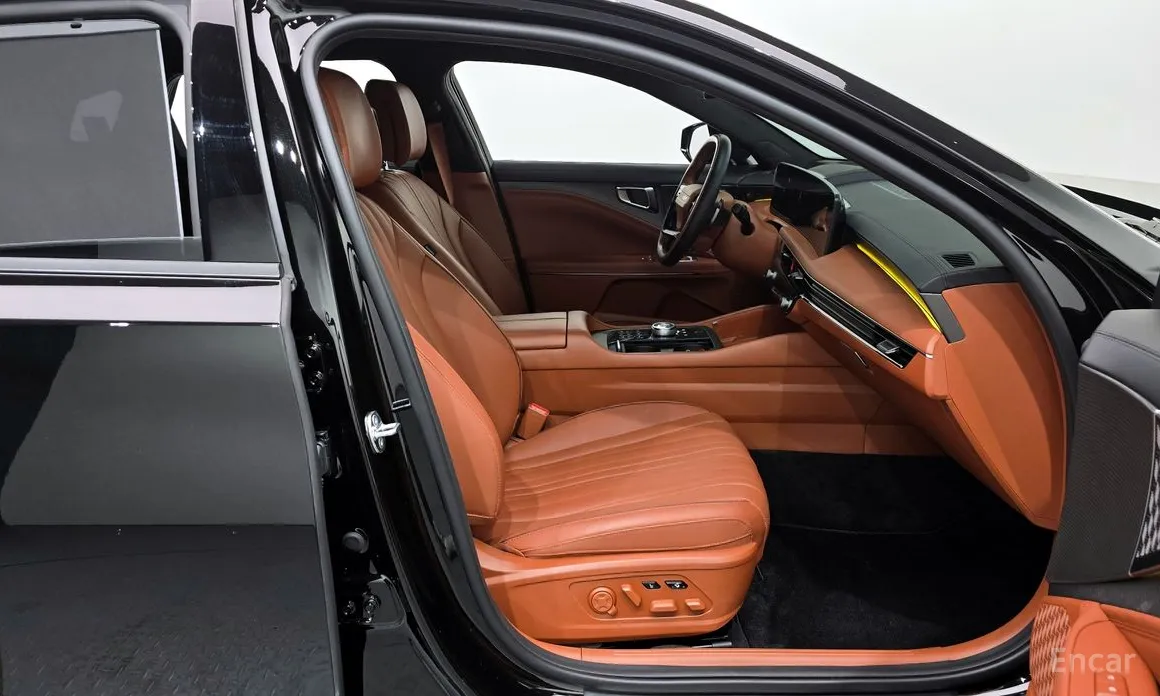 Фото 11 - Kia K8