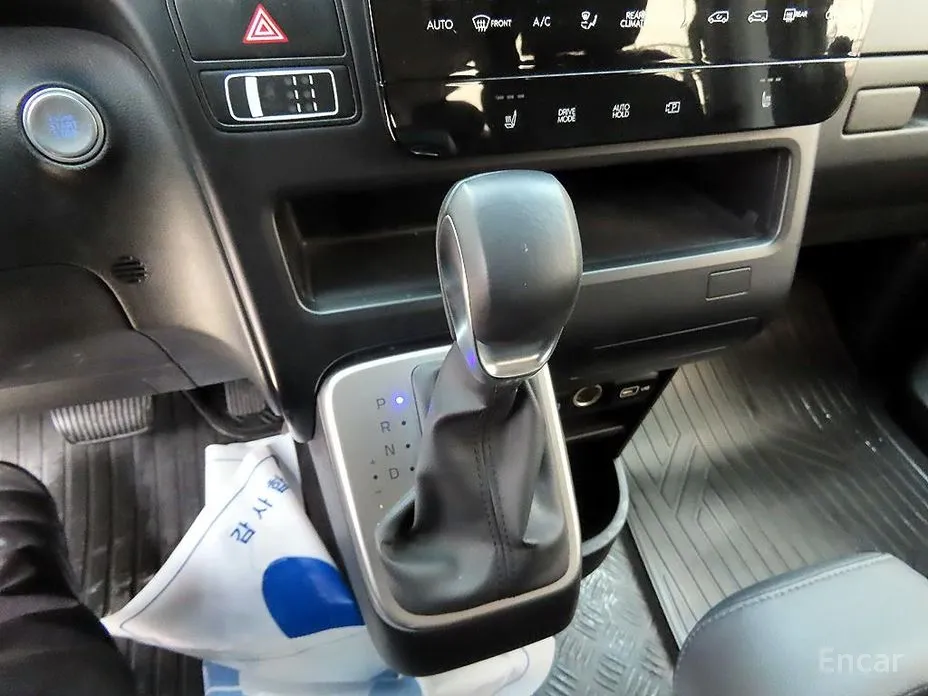 Фото 11 - Hyundai Staria