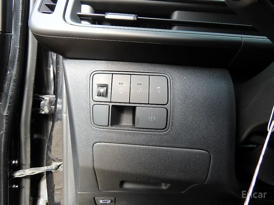 Фото 13 - Hyundai Staria