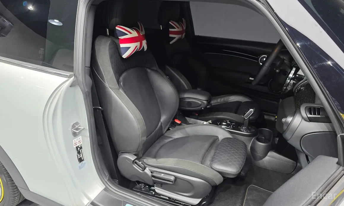 Фото 10 - Mini Cooper