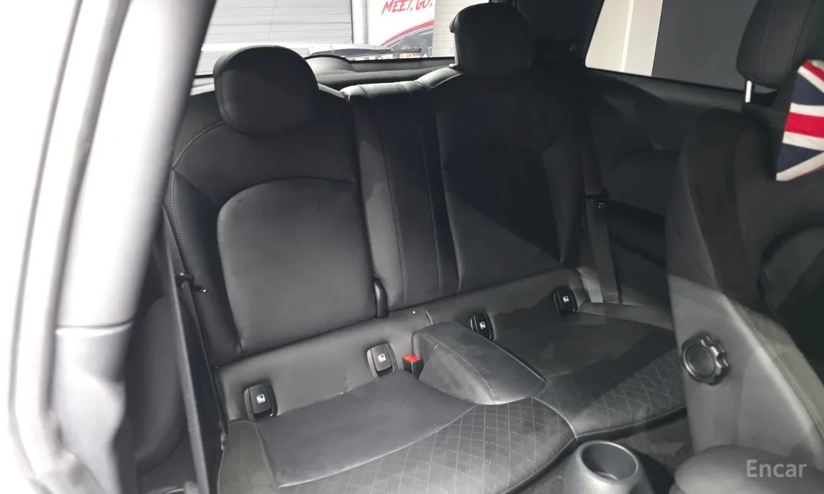 Фото 12 - Mini Cooper