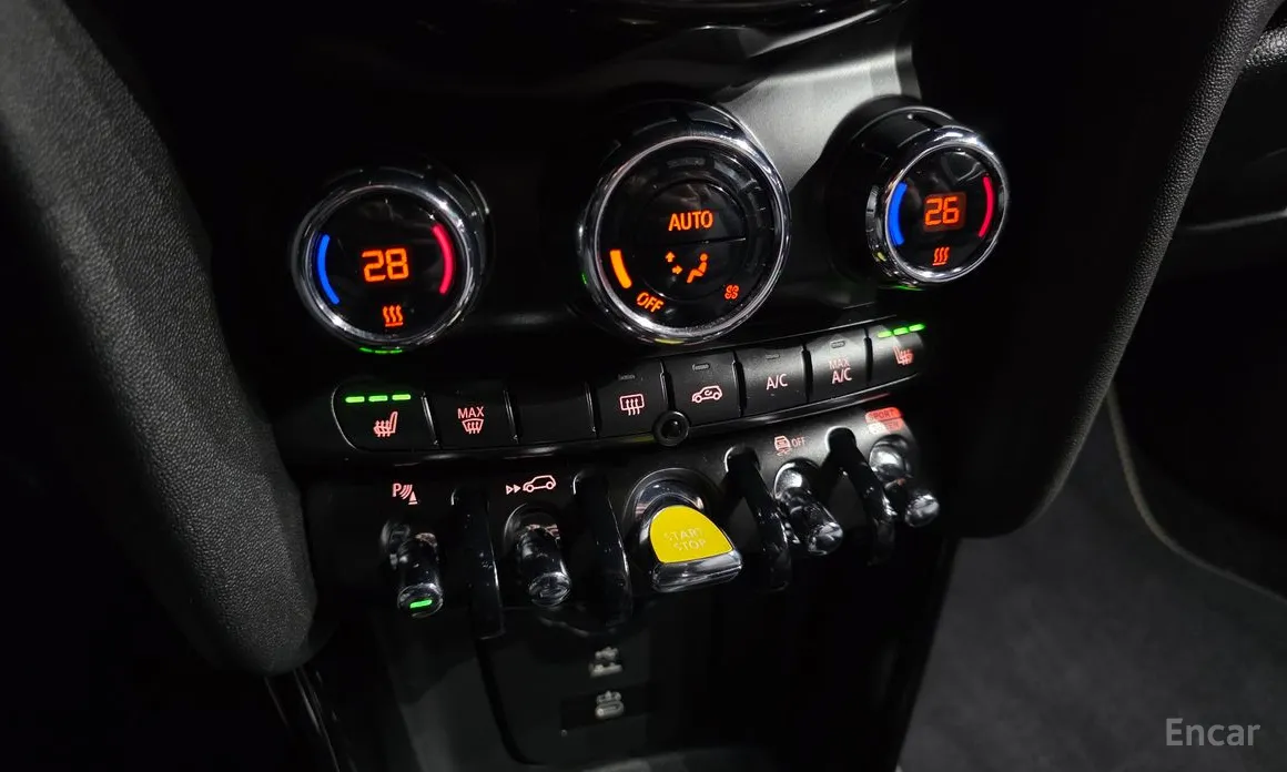 Фото 17 - Mini Cooper