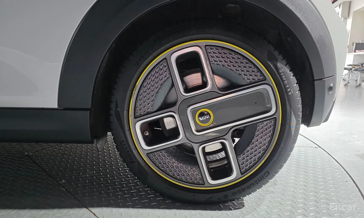 Фото 5 - Mini Cooper