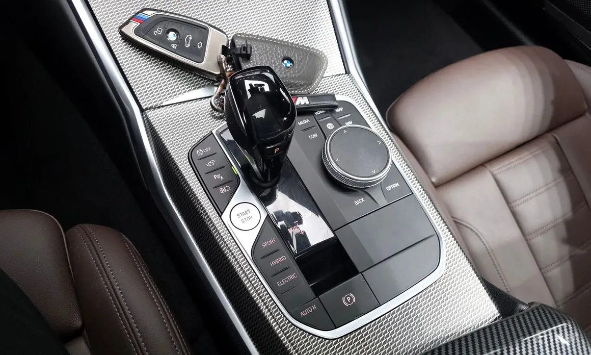 Photo 9 - BMW 3 Series