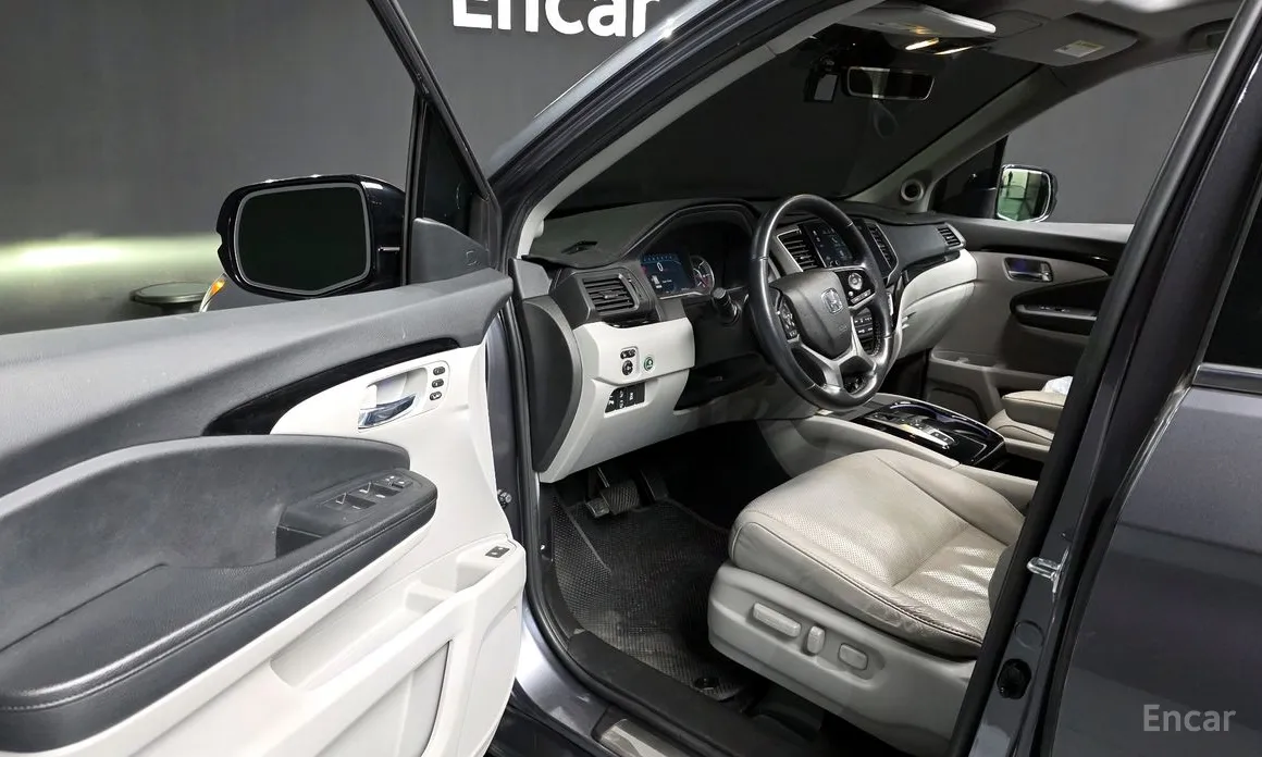 Фото 10 - Honda Pilot