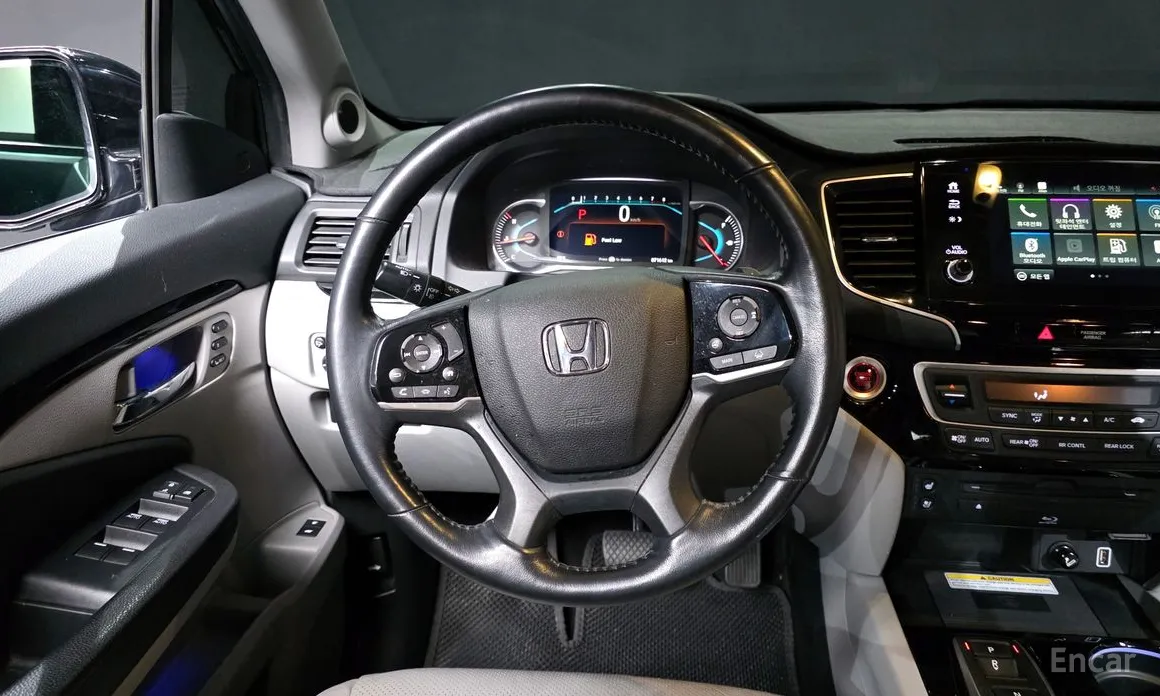 Фото 13 - Honda Pilot