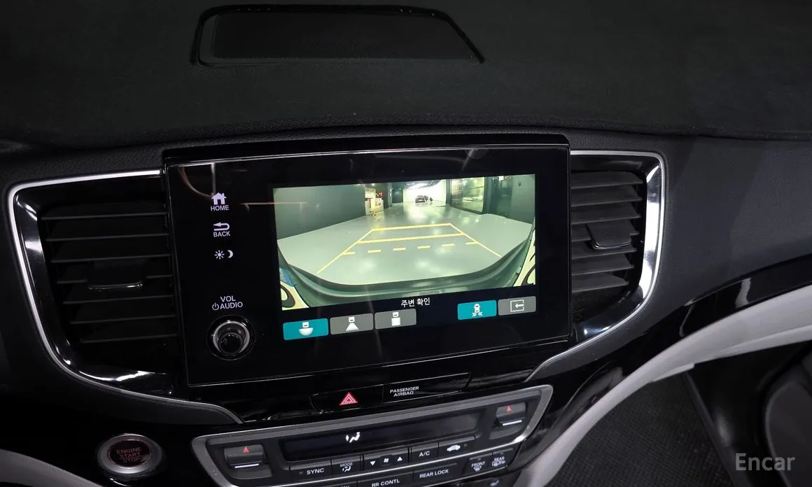 Фото 16 - Honda Pilot