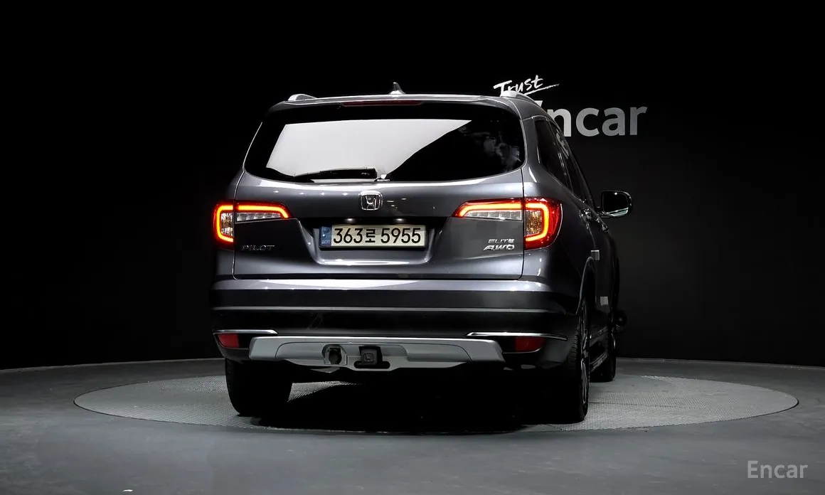 Фото 4 - Honda Pilot