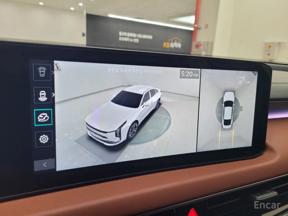 Фото 17 - Kia K8