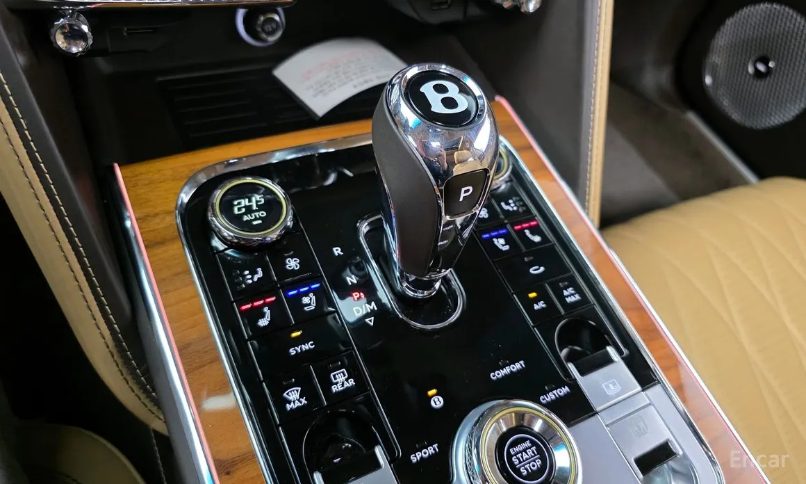 Фото 9 - Bentley Flying Spur