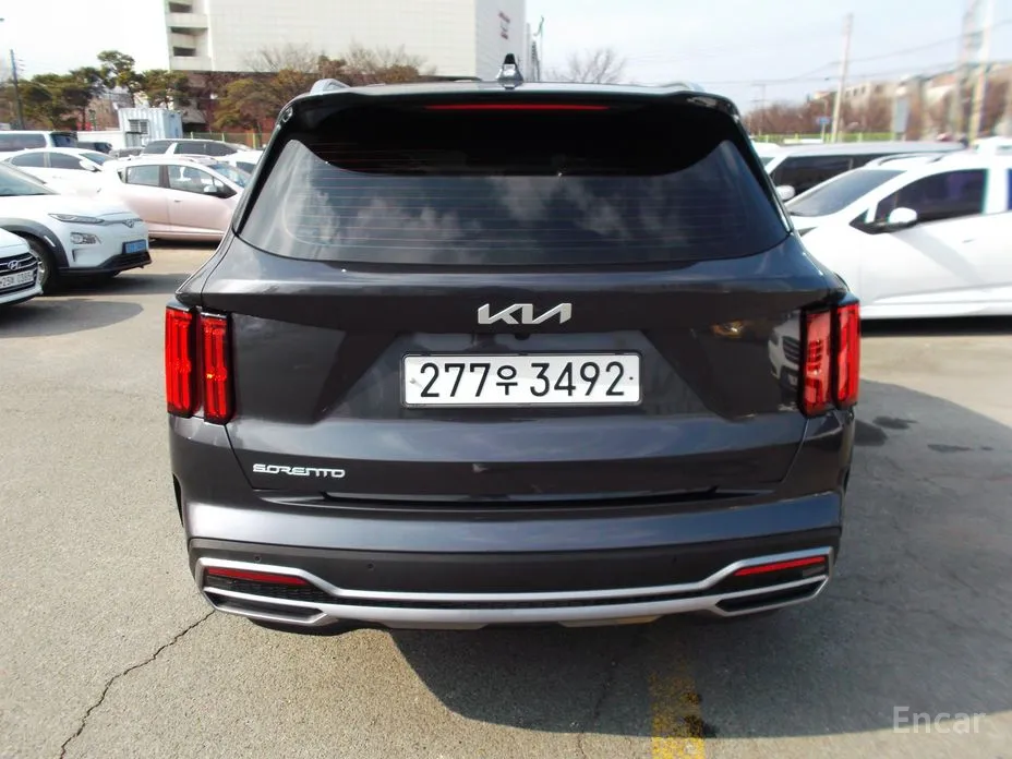 Photo 3 - Kia Sorento