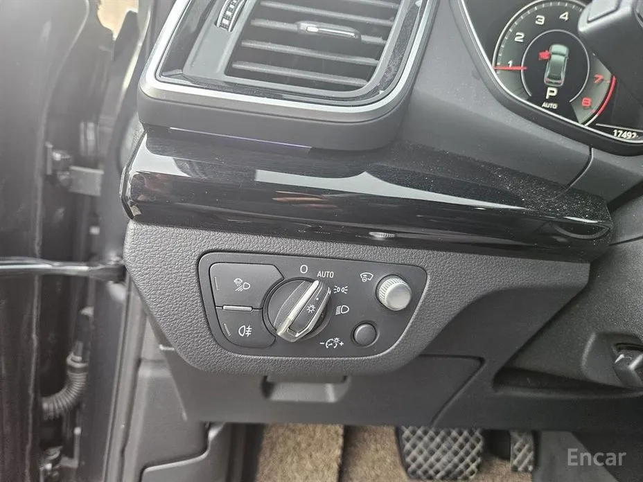 Фото 16 - Audi Q5