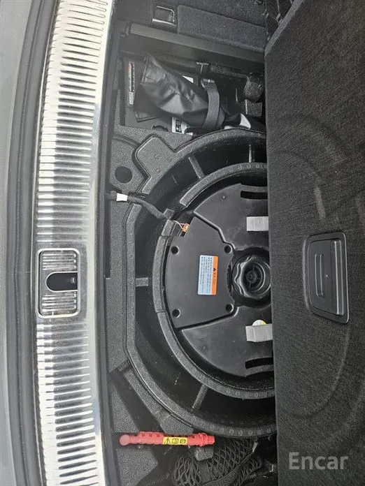 Фото 8 - Audi Q5