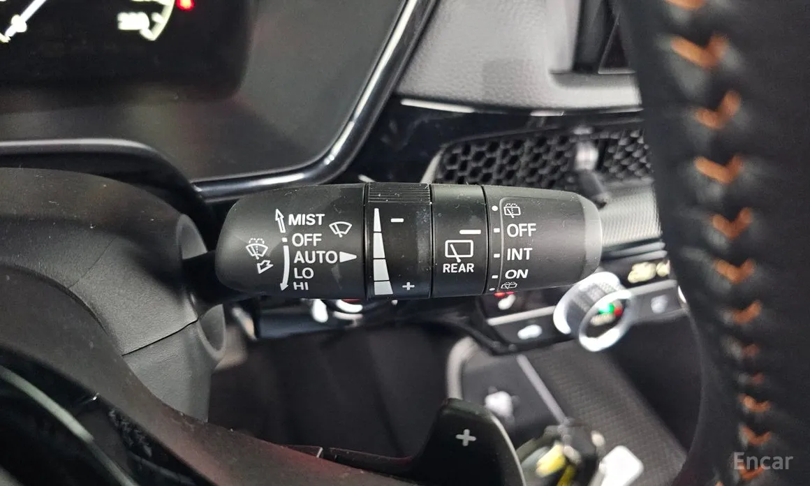 Фото 18 - Honda CR-V