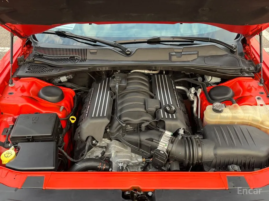 Фото 19 - Dodge Challenger