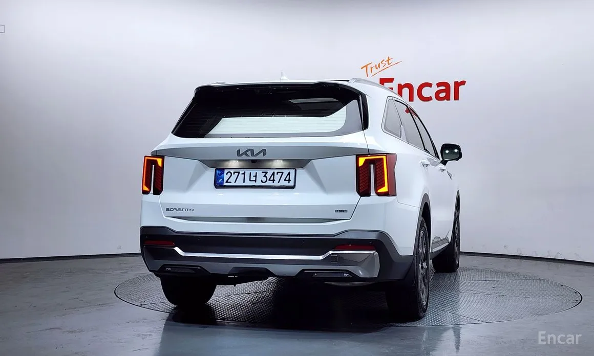 Фото 4 - Kia Sorento