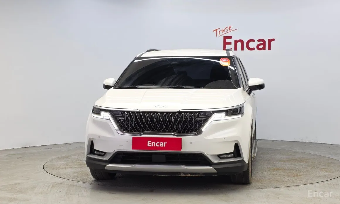 Фото 3 - Kia Carnival
