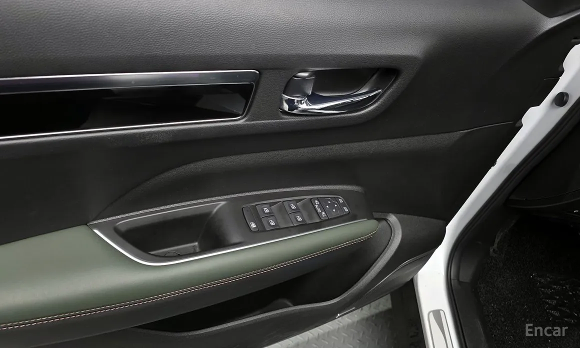 Фото 17 - Renault QM6