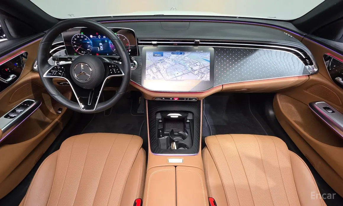 Фото 7 - Mercedes-Benz E-Class