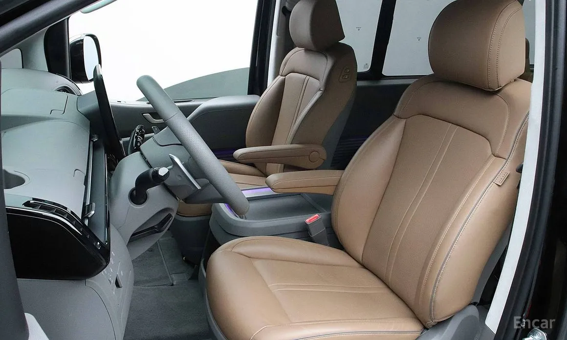 Фото 17 - Hyundai Staria