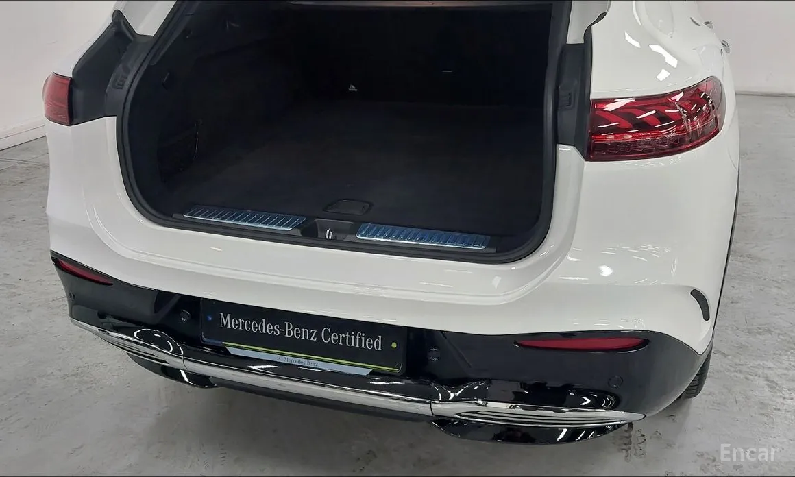 Фото 11 - Mercedes-Benz EQS