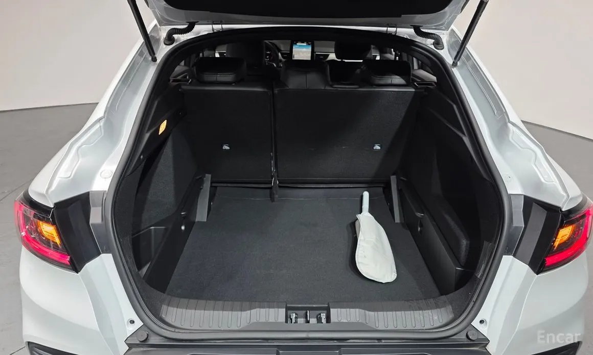 Фото 20 - Renault Arkana