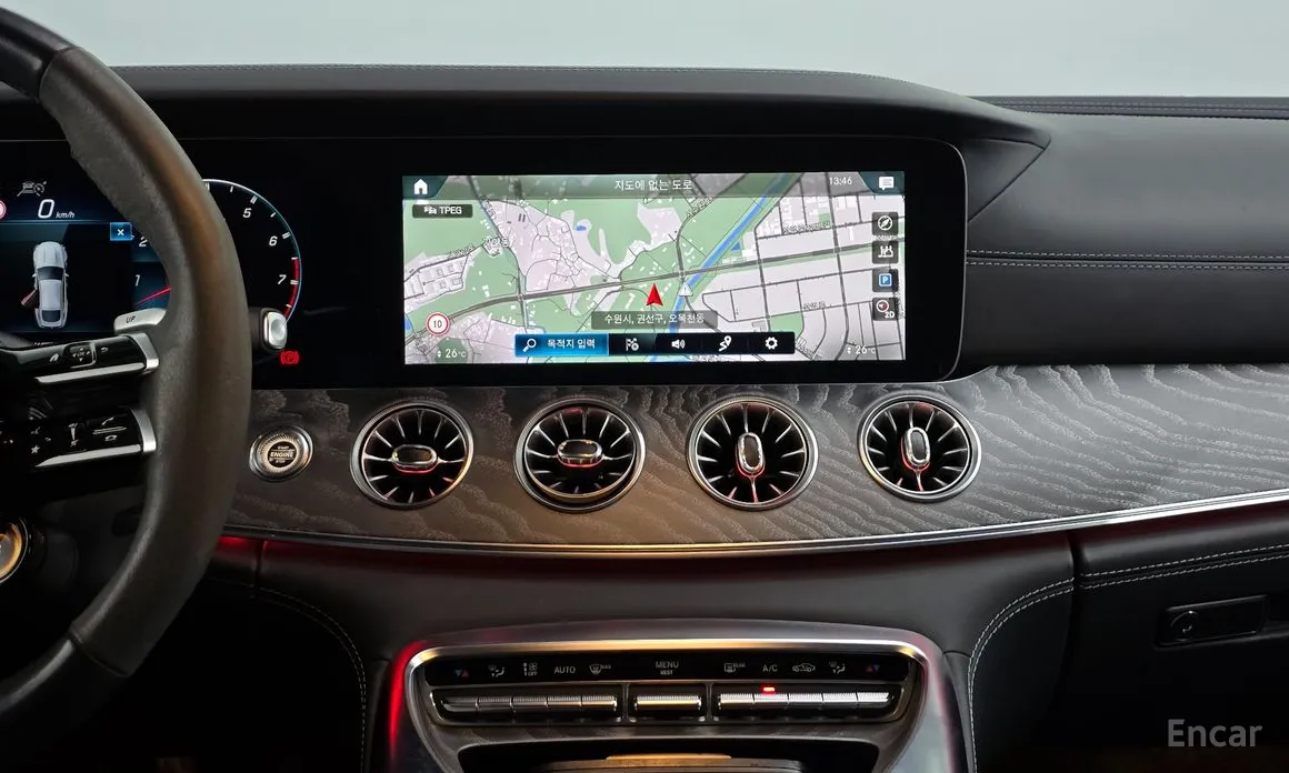 Фото 14 - Mercedes-Benz AMG GT