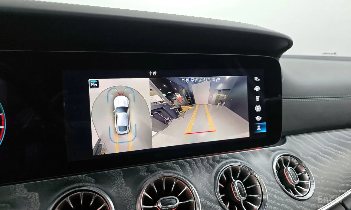 Фото 15 - Mercedes-Benz AMG GT