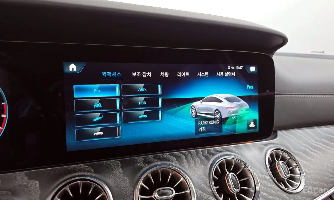 Фото 16 - Mercedes-Benz AMG GT