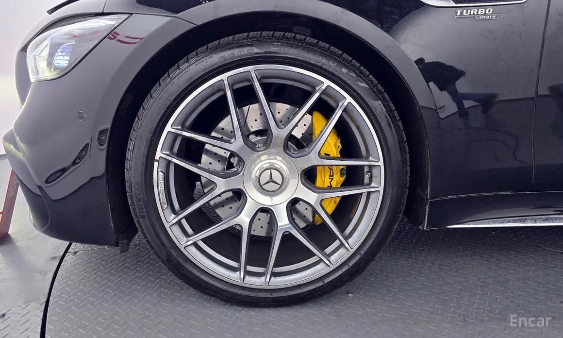 Фото 5 - Mercedes-Benz AMG GT