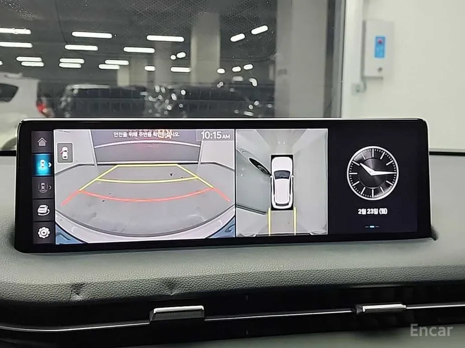 Фото 15 - Genesis GV70