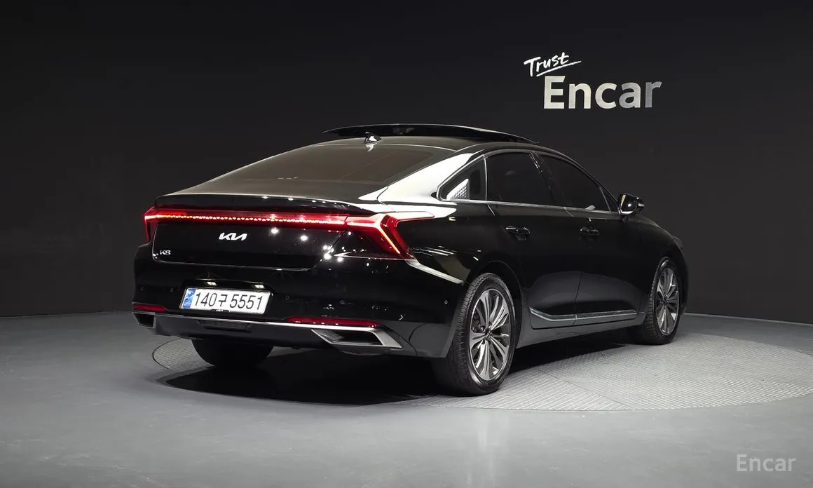 Фото 2 - Kia K8