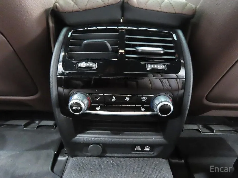 Фото 13 - BMW 5 Series