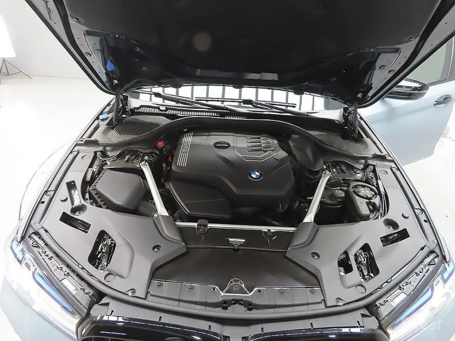 Фото 6 - BMW 5 Series