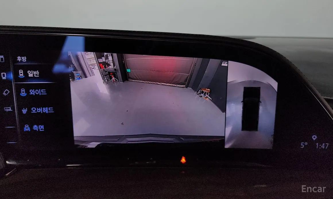 Фото 15 - Cadillac Escalade