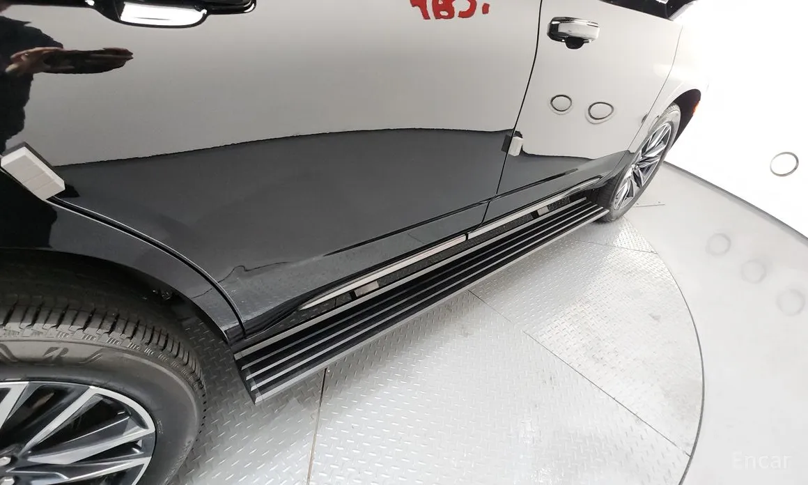 Фото 19 - Cadillac Escalade