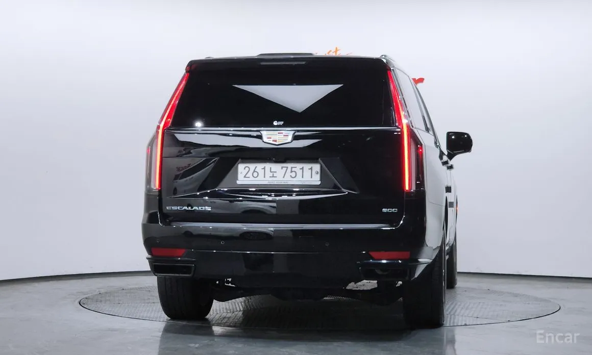 Фото 4 - Cadillac Escalade