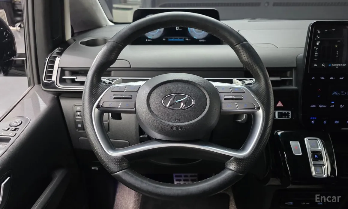 Фото 13 - Hyundai Staria