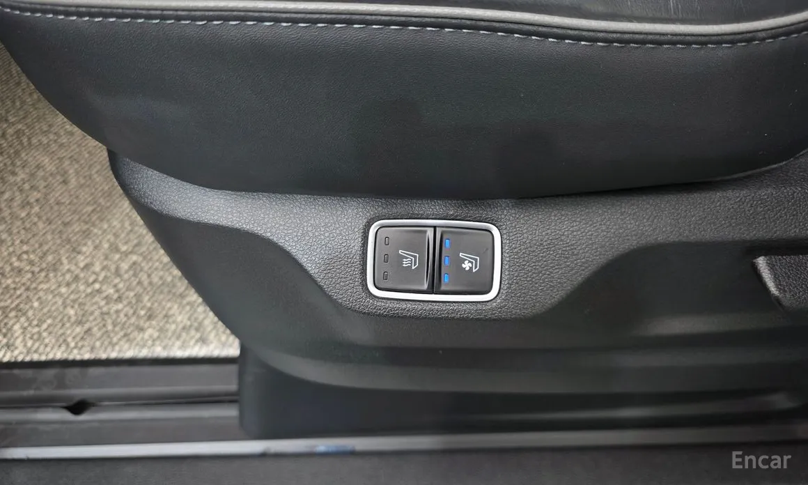 Фото 19 - Hyundai Staria